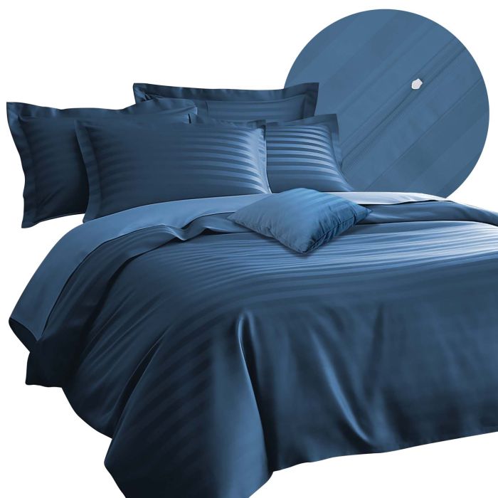 Pościel BAMBOO STRIPE CORNFLOWER Darymex – widok kompletu i detal tkaniny