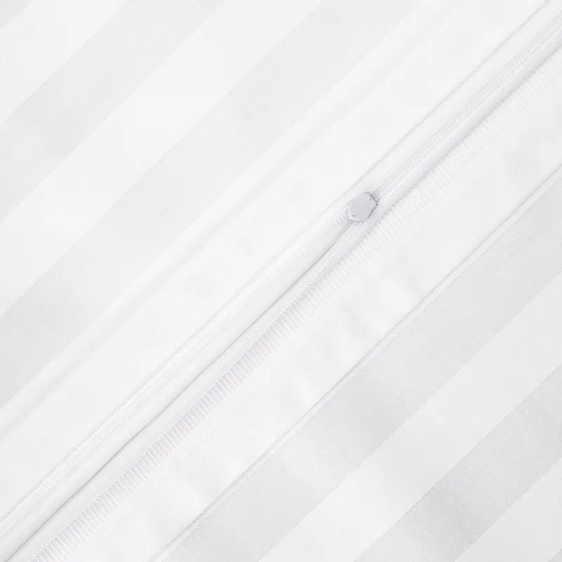 Pościel BAMBOO STRIPE WHITE Darymex – detal zamka