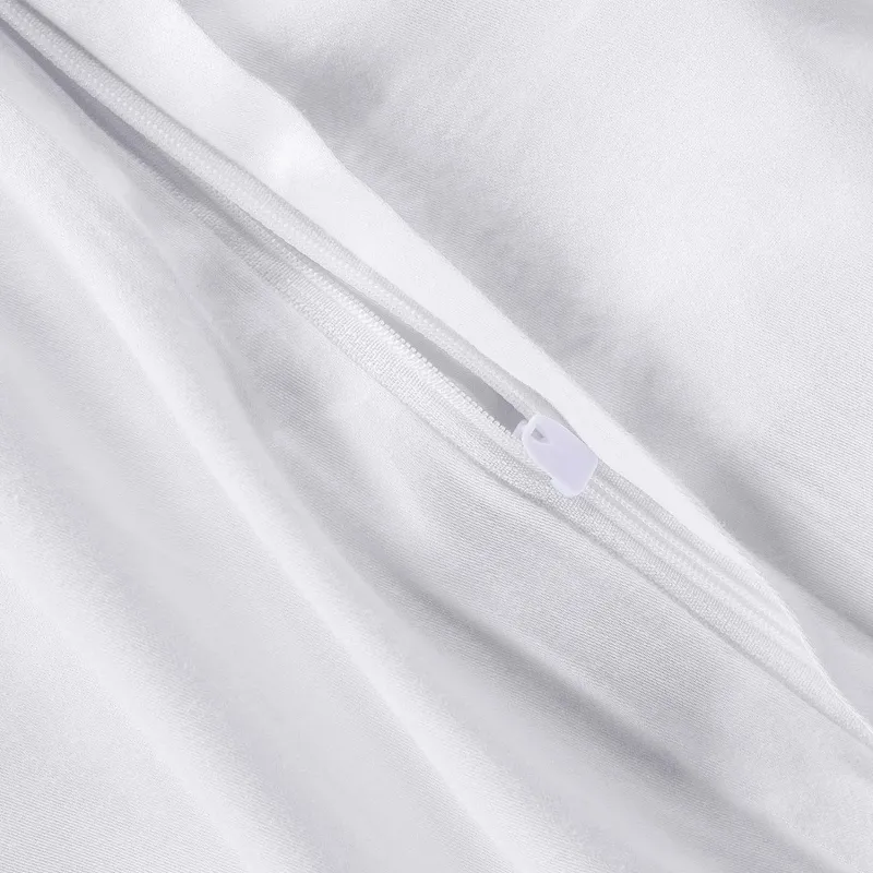 Pościel SATYNLOVE CLASSIC BIAŁY 603 Darymex – detal zamka