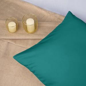 Pościel SATYNLOVE CLASSIC CIEMNY TURKUS 042 Darymex – poszewka w aranżacji