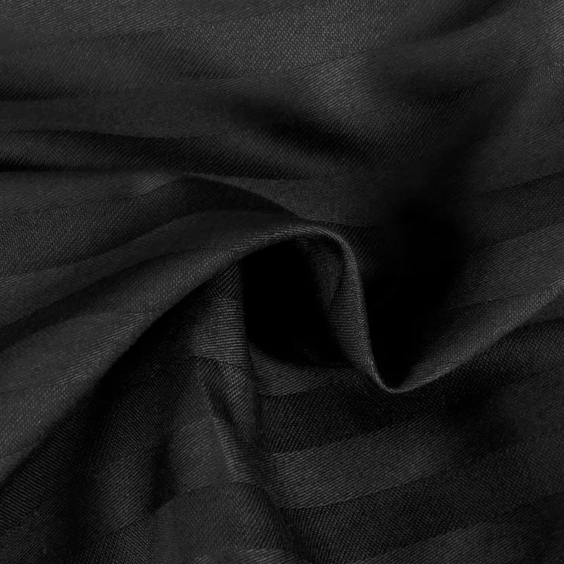 Pościel EXCLUSIVE CIZGILI BLACK Darymex – detal pasów tkaniny