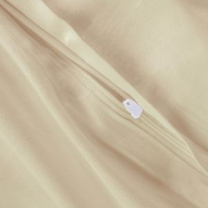 Pościel SATYNLOVE CLASSIC KREM 155 Darymex – detal zamka błyskawicznego
