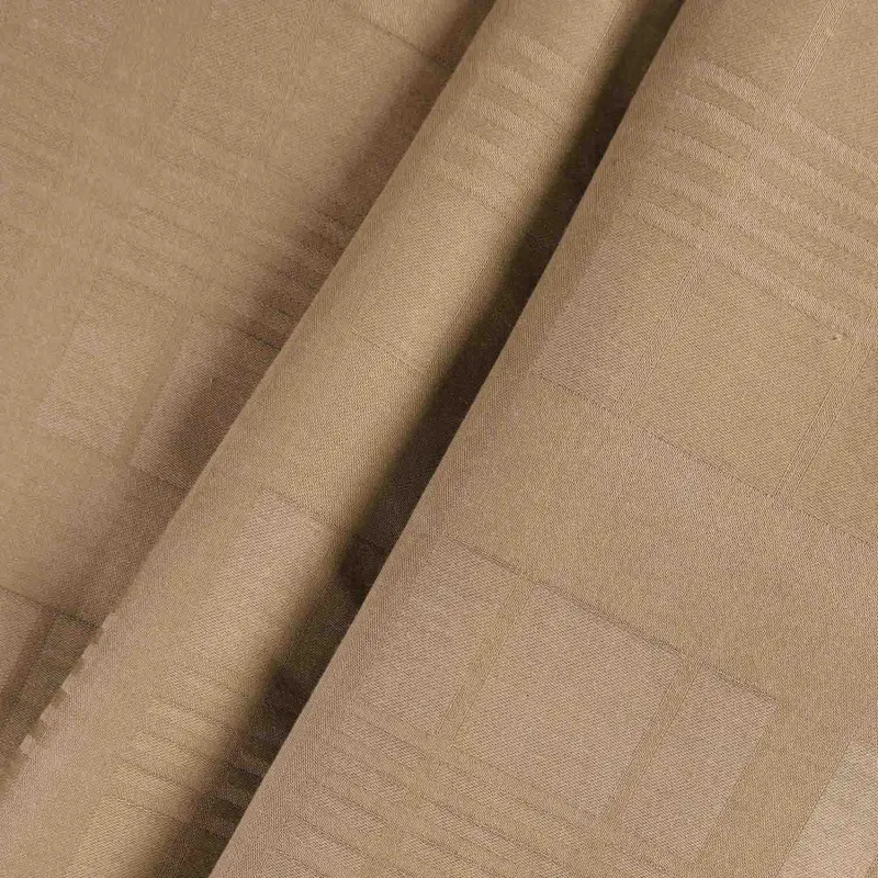 Pościel EXCLUSIVE MARSELA LIGHT BROWN Darymex – fałdy tkaniny w kratę