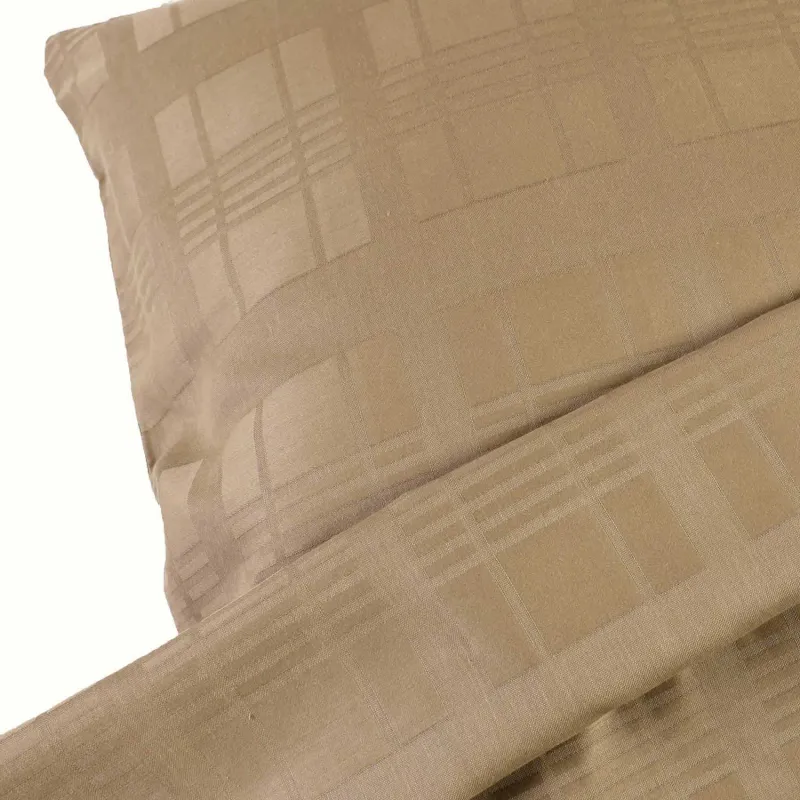 Pościel EXCLUSIVE MARSELA LIGHT BROWN Darymex – poduszka i wywinięta poszwa
