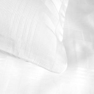 Pościel EXCLUSIVE MARSELA WHITE Darymex – detal narożnika poszewki