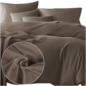 Pościel SATYNLOVE CLASSIC SEPIA 043 Darymex – widok z przodu i detal tkaniny