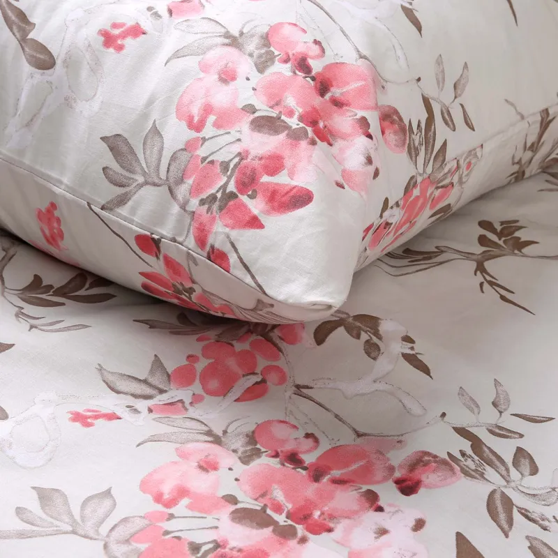 Pościel COTTONLOVE 71494/1 Darymex – narożnik poszewki w kwiaty