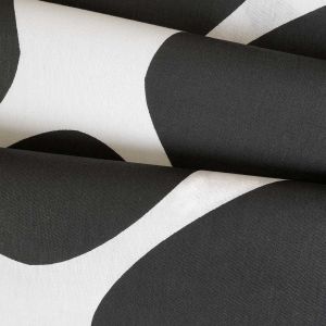 Pościel COTTONLOVE EXCLUSIVE NOIR Darymex – fałdy tkaniny z czarno-białym wzorem