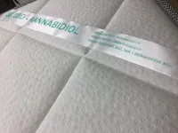 Pokrowiec CBD z olejkiem z konopi organicznej