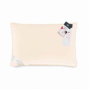 Poduszka puchowa PUCH GĘSI 60% AMZ 40x60 w kolorze kremowym