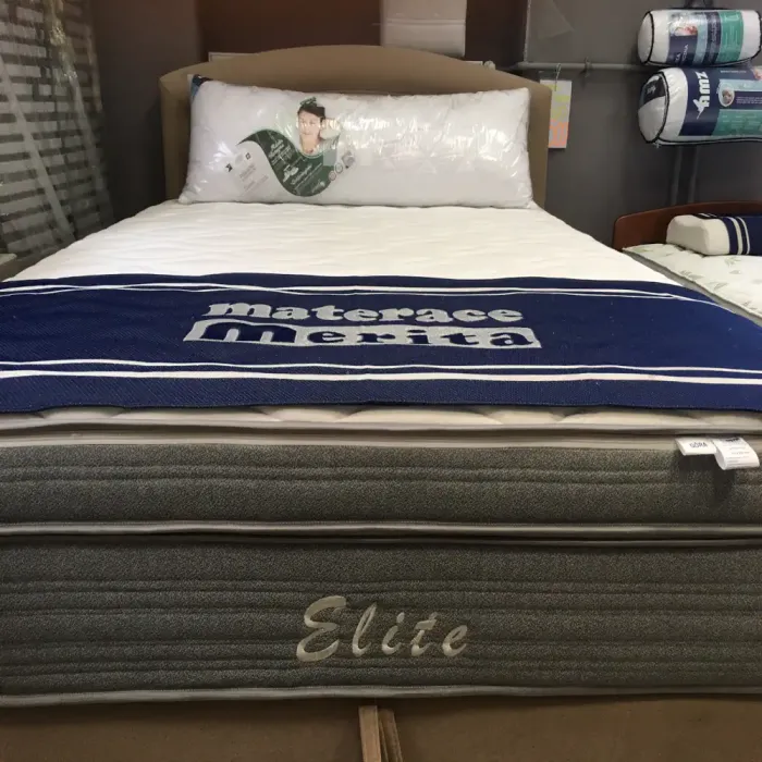 Materac Latex Elite Merita na łóżku