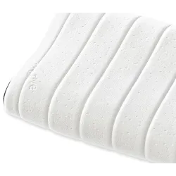 Poduszka Superior Soft Senactive – zaokrąglony narożnik poduszki z podłużnymi przeszyciami