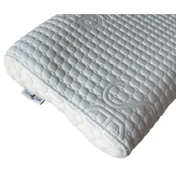 Krawędź i zaokrąglony kształt poduszki MILLENIUM COMFORT Senactive 65 × 34 cm