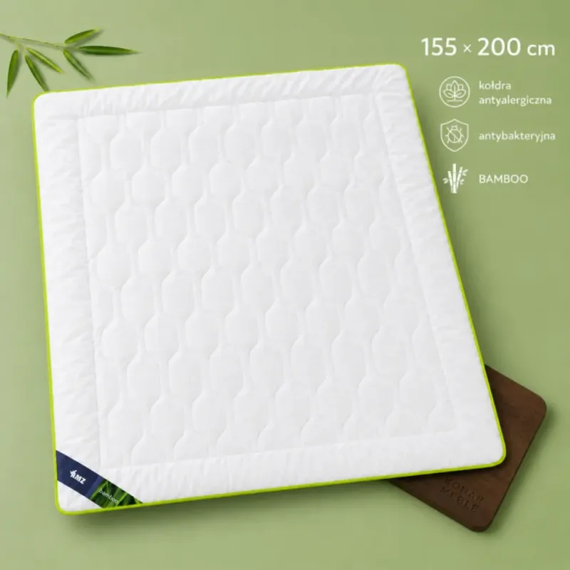 Kołdra BAMBOO i jej właściwości 155x200 AMZ z białym poszyciem