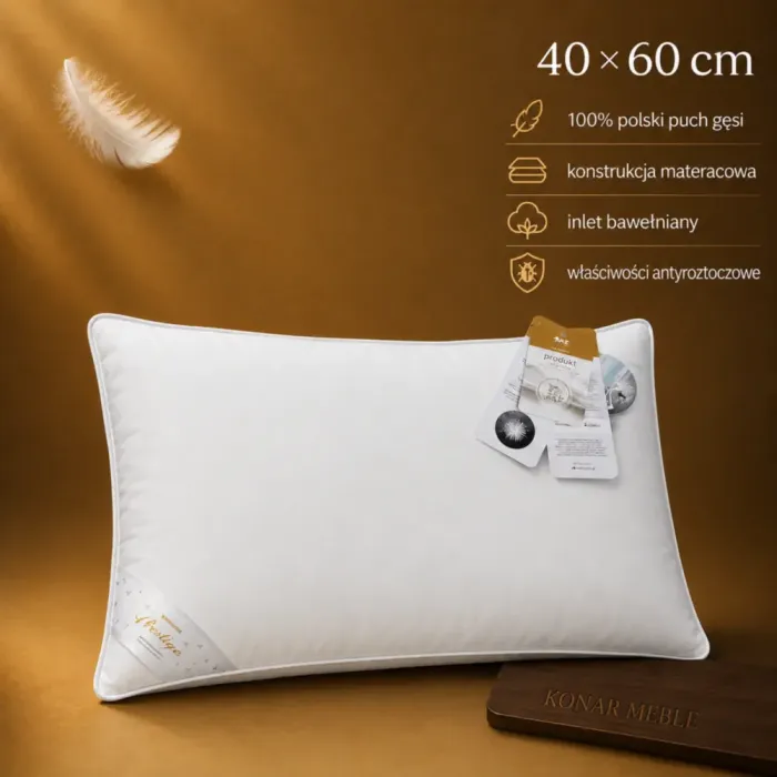 Poduszka puchowa MATERACOWA PRESTIGE 40x60 AMZ na białym tle
