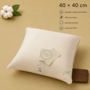 Poduszka Organic Cotton 40x40 AMZ – ukośnie na beżowej planszy