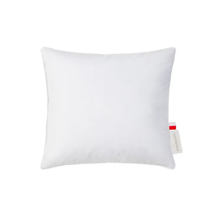 Poduszka White Flower Piórex – widok z przodu